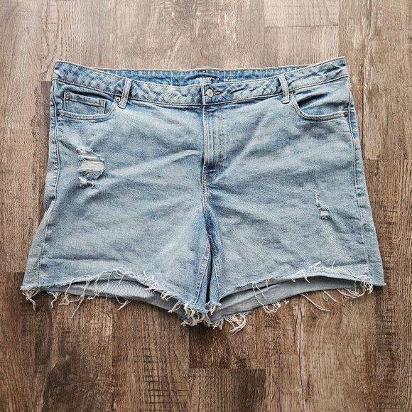 Old Navy Pants - Old Navy Mid-Rise OG Loose Short